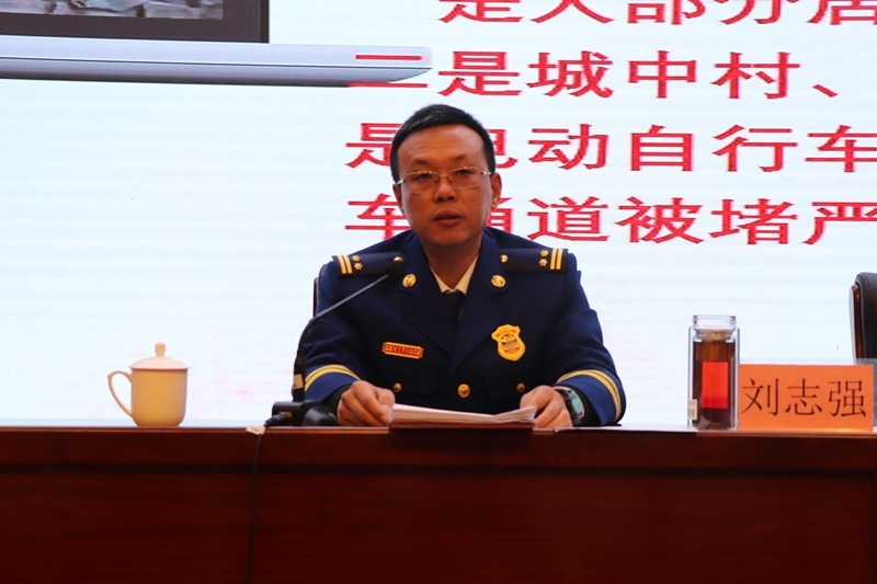 【主题教育】张家口市消防救援支队党委书记刘志强来校做专题报告2.jpg