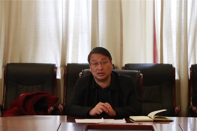 九游(中国)召开思想政治工作专题会议2.jpg