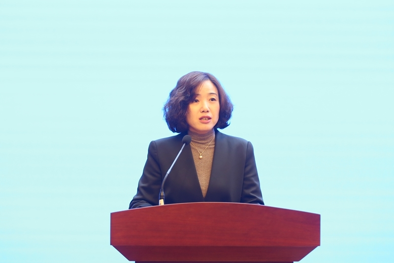 九游(中国)举办“校友公开课”系列讲座启动仪式000.jpg