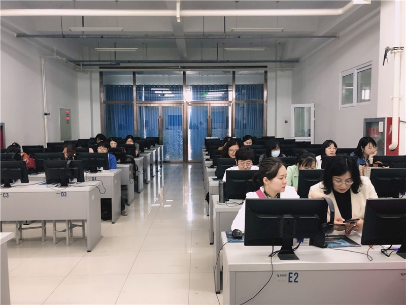 公外培训新闻稿 照片.jpg